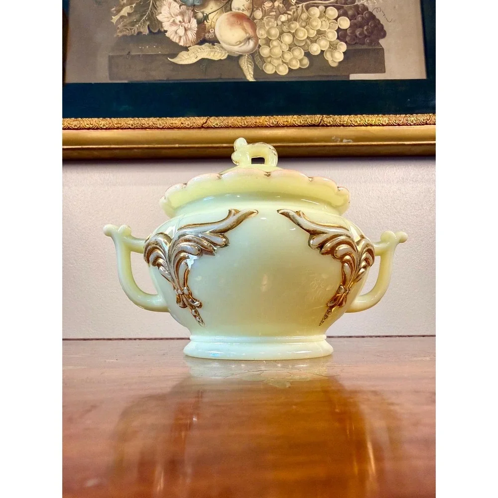 Antique Uranium Heisey Winged Scroll Covered Sugar Bowl